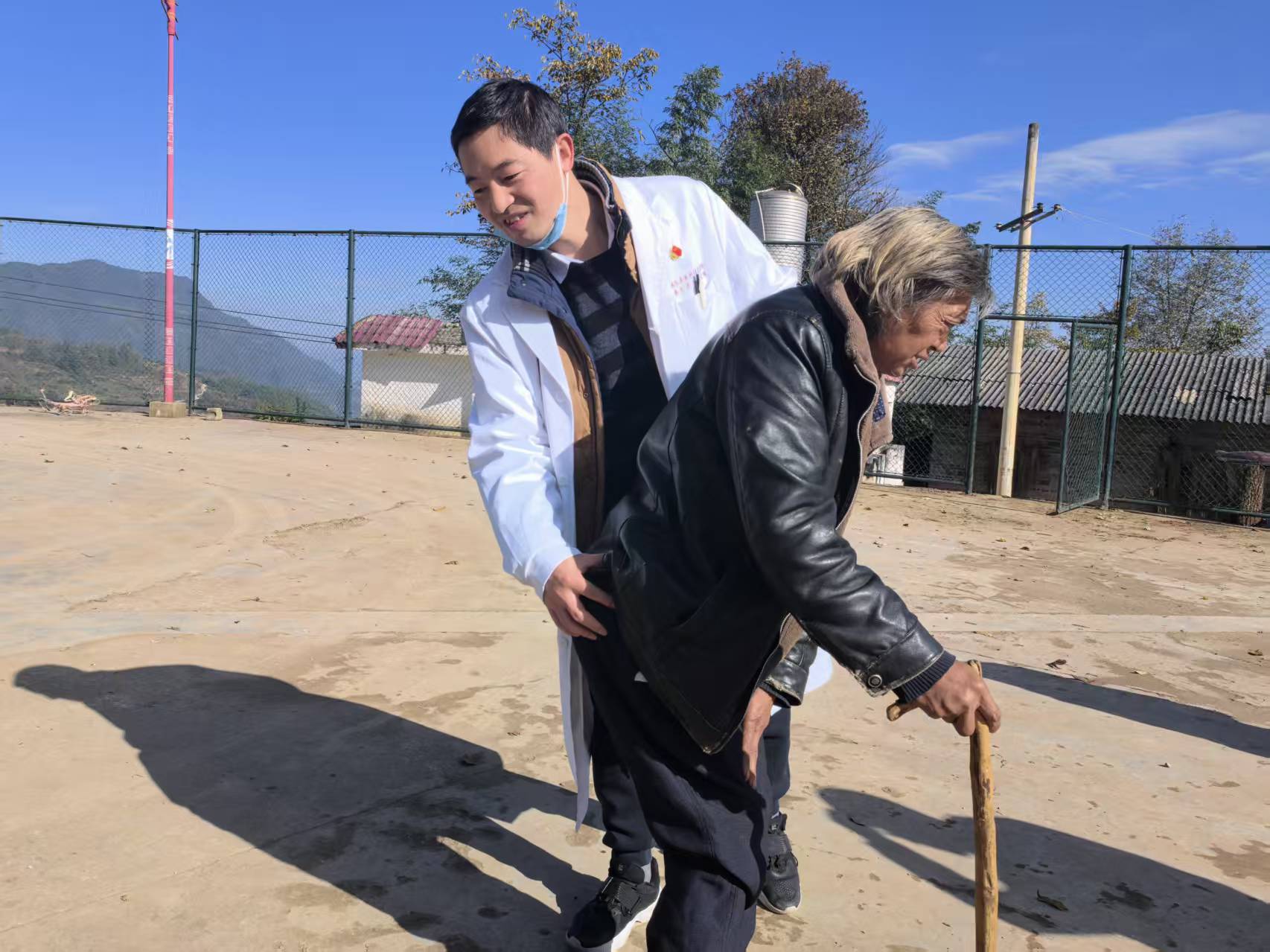 1764212522257889.jpg 1764212522257889.jpg